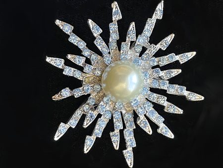 Vintage 90s Atomic Sunburst Rhinestone Brooch, Faux Pearl Accent Y2K For Discount