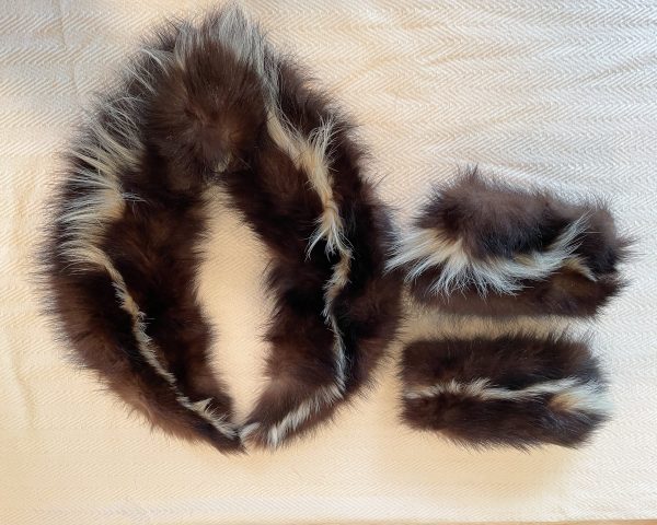 SOLD Vintage Fur Collar Collar and Cuff Set, Replacement or Costume Prop Study, 3 Piece Set For Discount